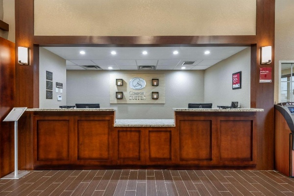 Comfort Suites Downtown Orlando image 4